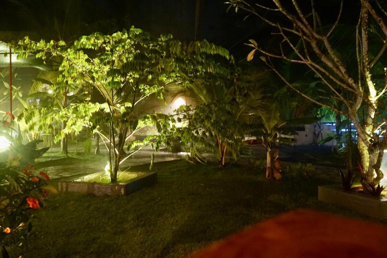 Red Coconut Villa Bentota Exteriér fotografie